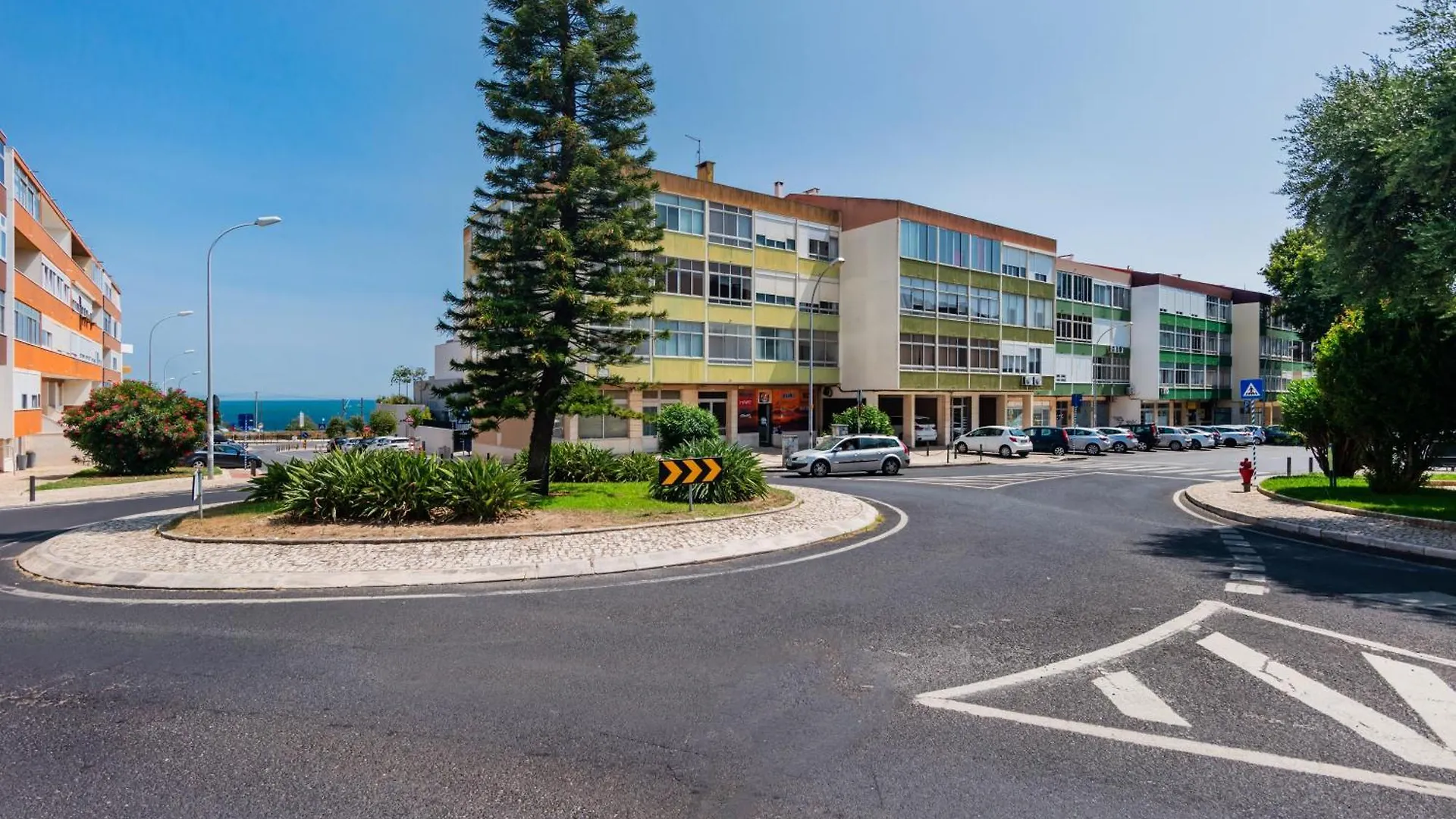 Apartment Santo Amaro Beach Family Stays Oeiras Portugal
